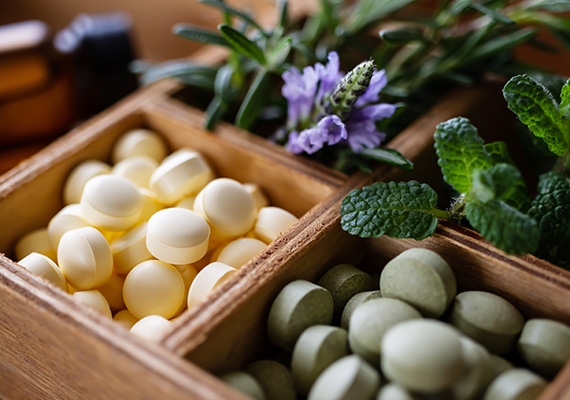 CBD等の国内分析・解析　健康食品・化粧品の調査　OEM商品受託製造